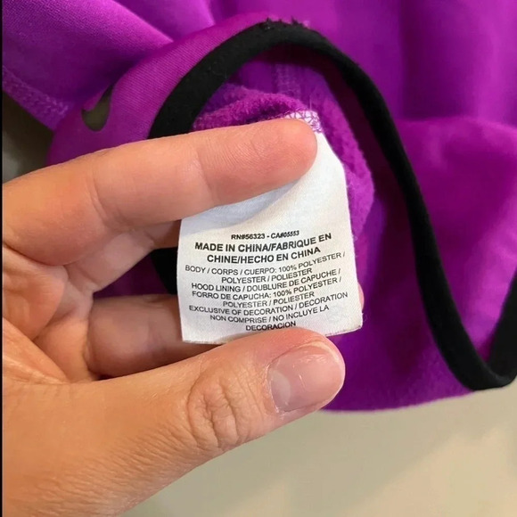 Nike Women’s Therma-fit size Medium M magenta Purple hoodie Just Do It pull over - Picture 7 of 9